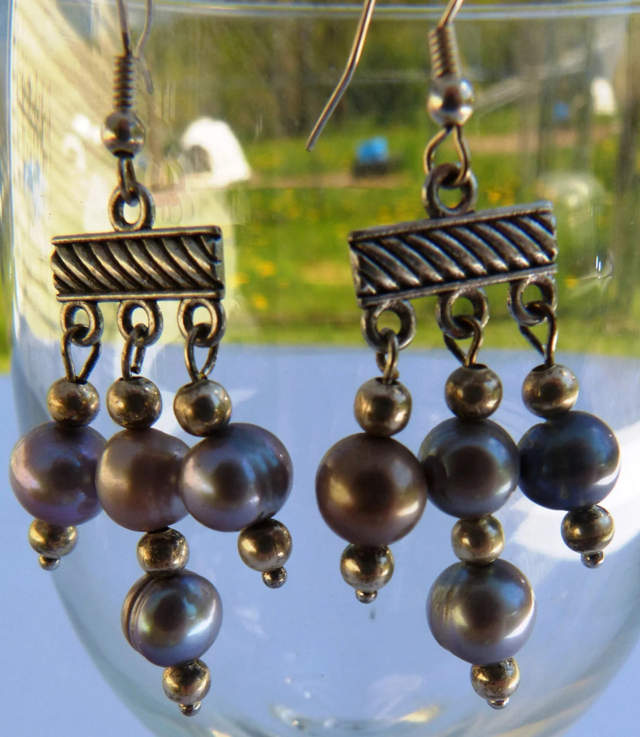 Dripping Pearls Earrings