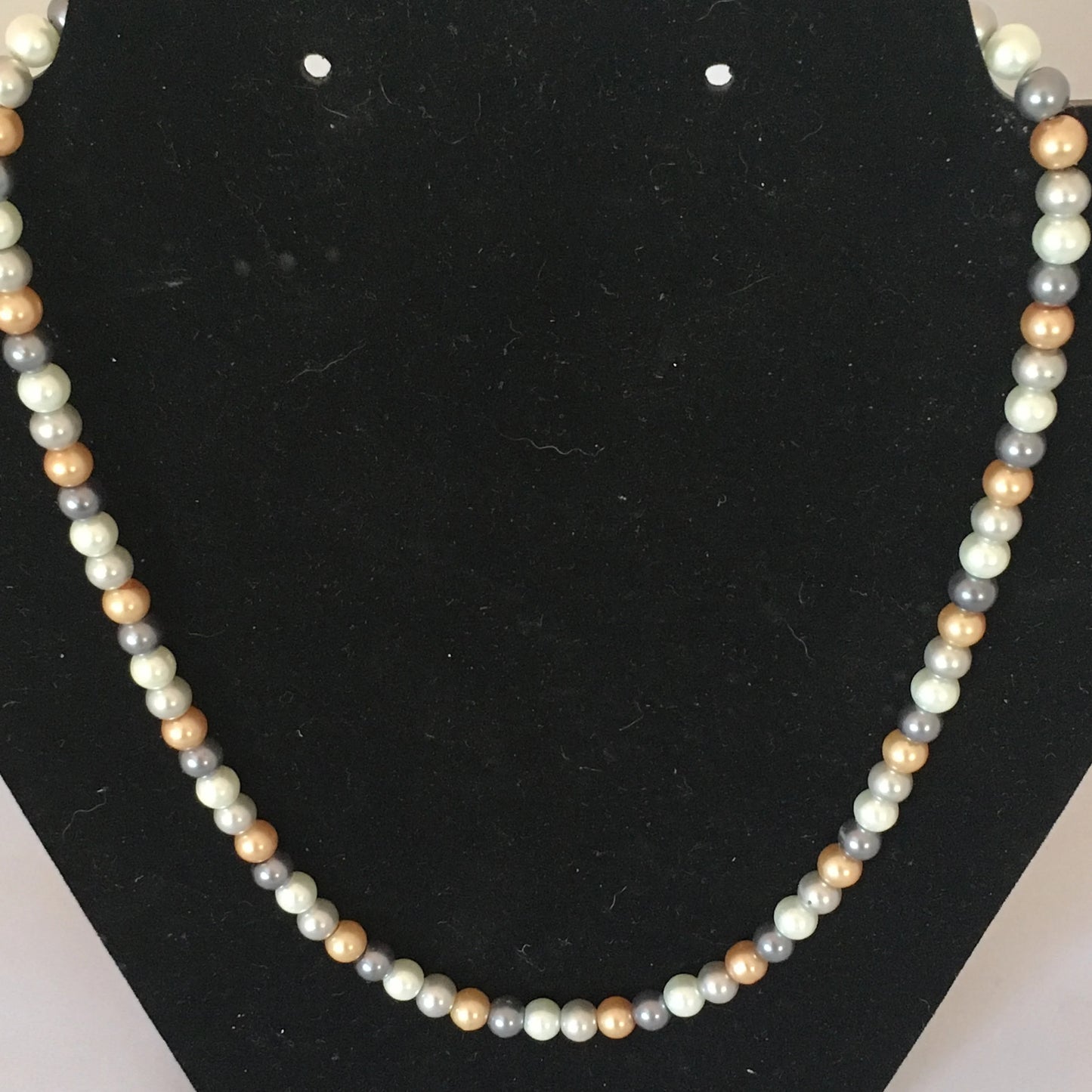 4 Color Glass Pearl Necklace