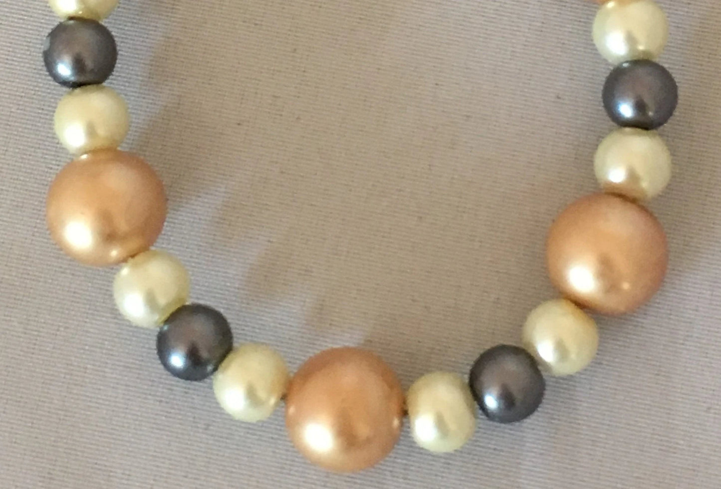 Ecru, Dark Gray, Gold Glass Pearl Bracelet