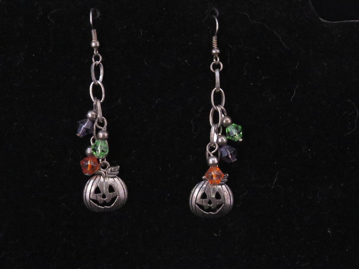 Handmade Pumpkin Beaded Dangle Earrings