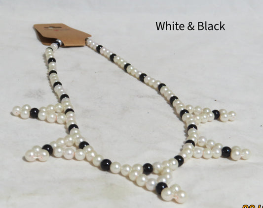 White & Black Glass Pearl Necklace
