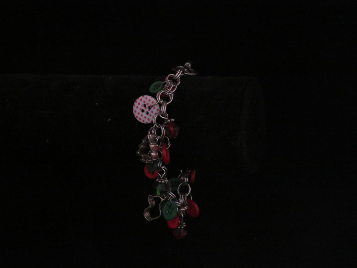 Handmade Holiday Bead & Button Bracelet