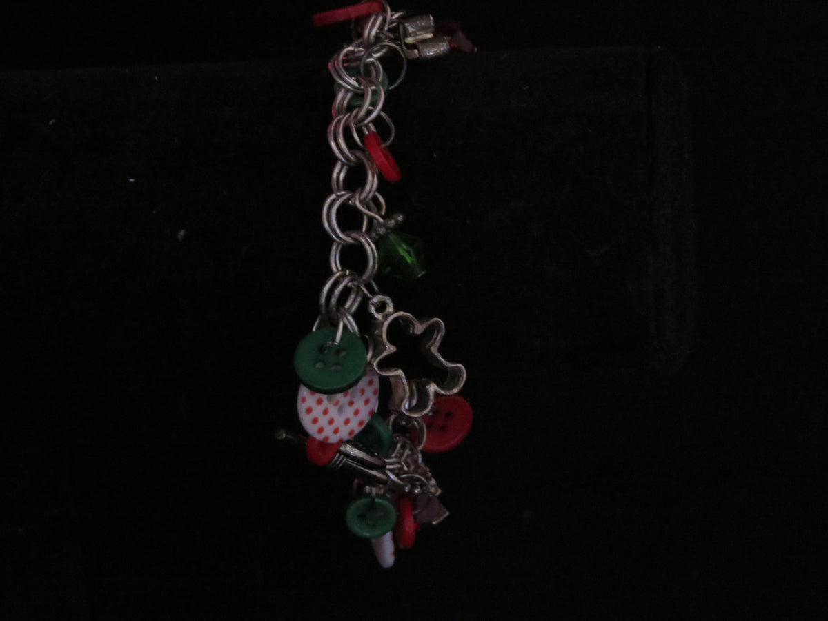 Handmade Holiday Bead & Button Bracelet