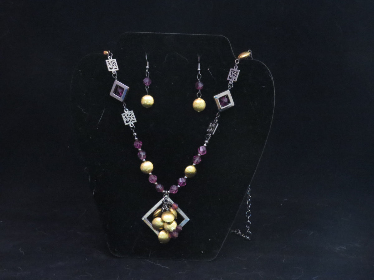 Handmade On the Diagonal Necklace & Earring Set
