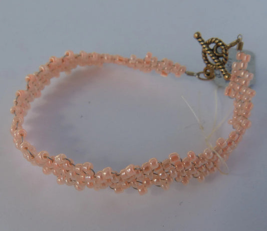 Ceylon Peach Simple Strap Peyote Bracelet