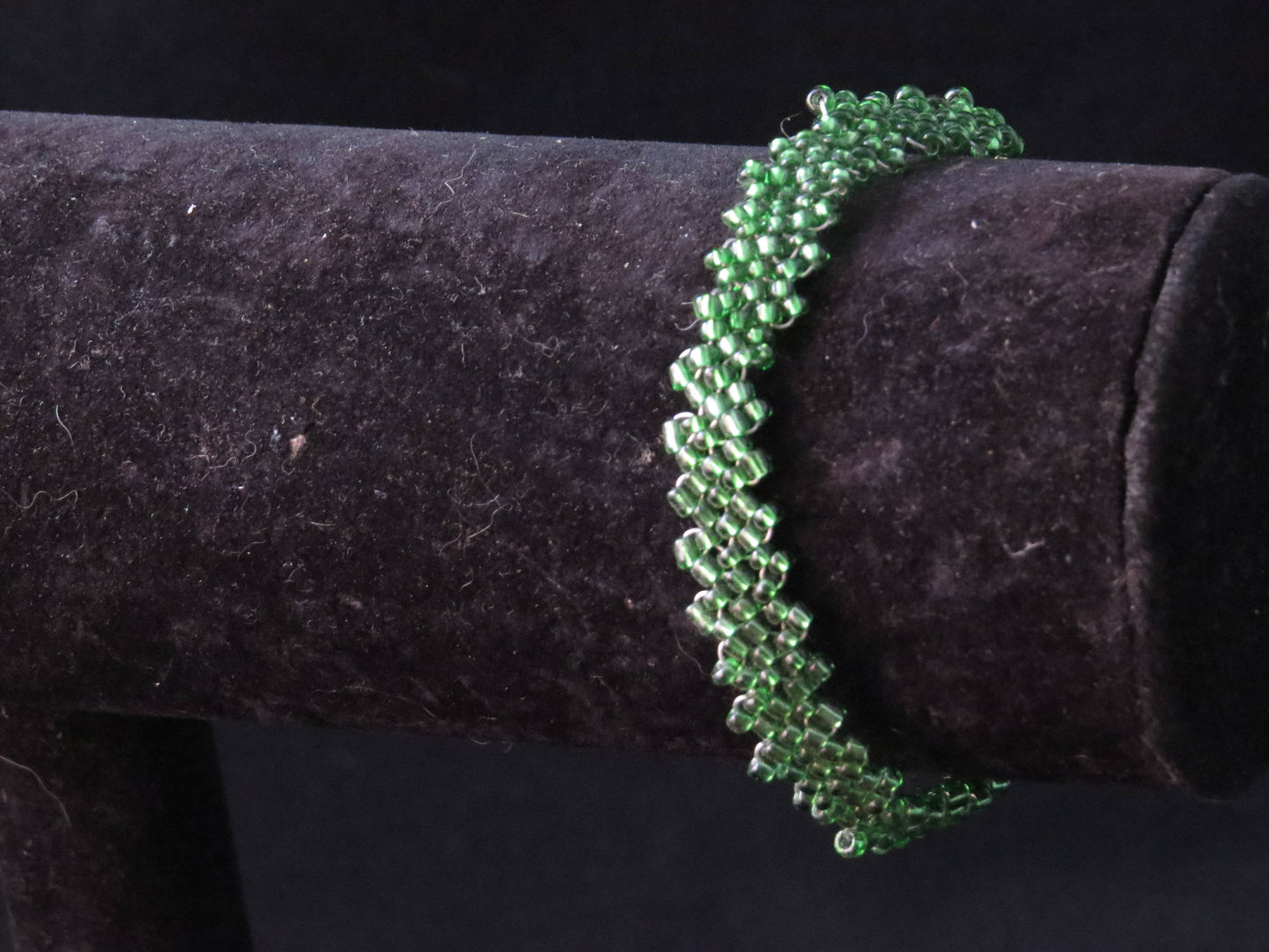 Silver Lined Emerald Green Peyote Simple Strap Bracelet