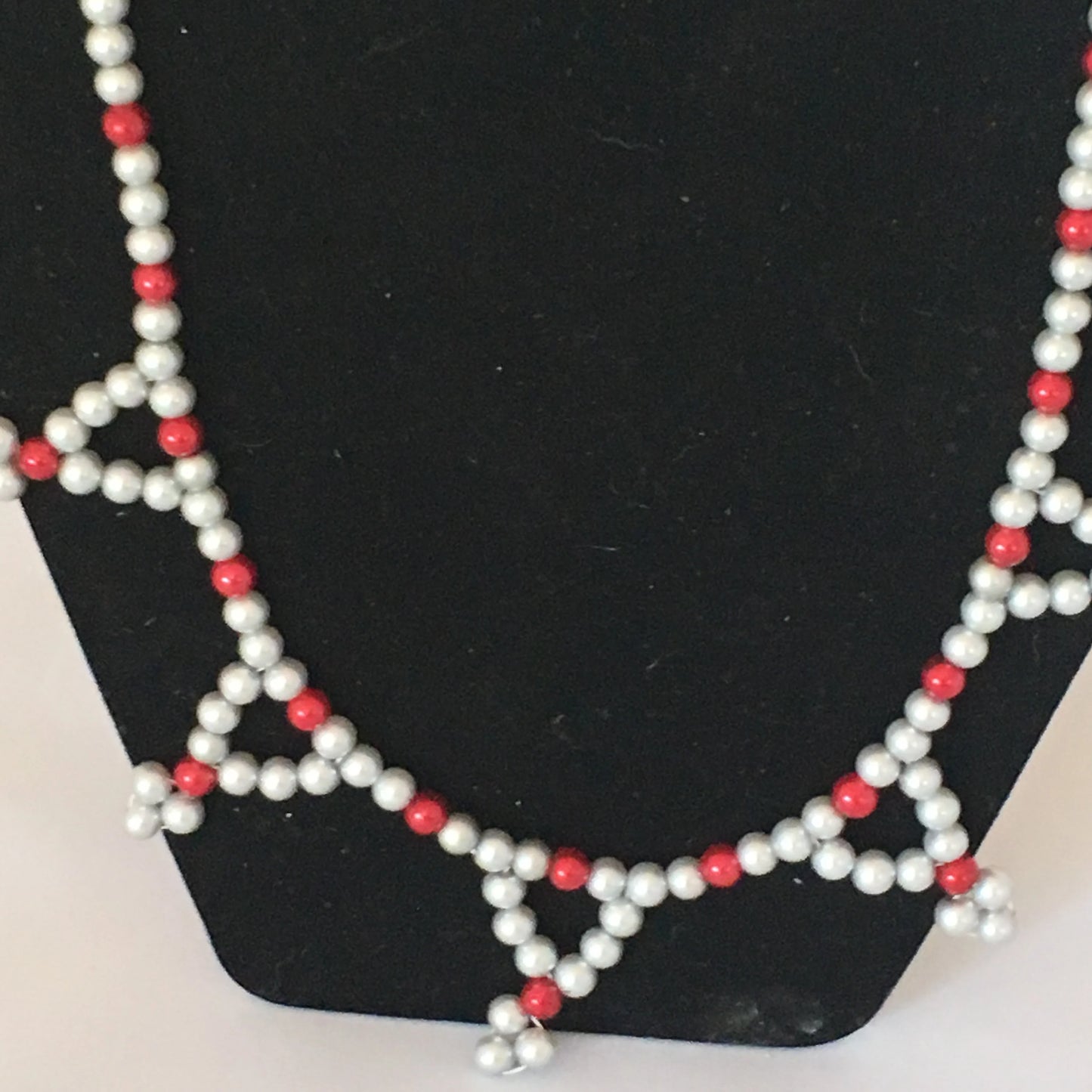 Light Gray & Red Glass Pearl Necklace