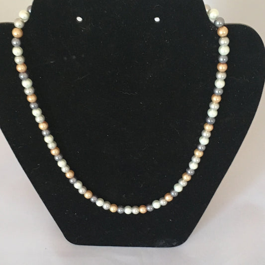 4 Color Glass Pearl Necklace